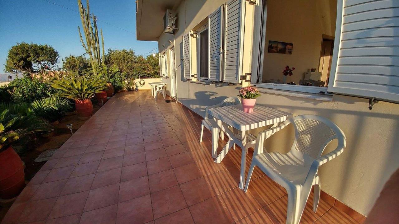 Вилла Maria & Zachos House Киссамос Экстерьер фото